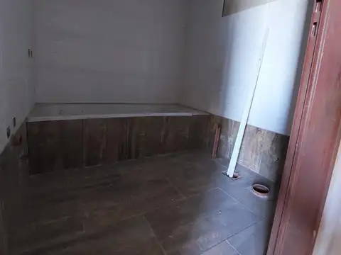 MONOAMBIENTE EN CONSTRUCCION A 200 METROS DE LANUSITA 