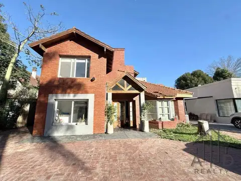 Casa en venta Club El Carmen Gutiérrez Berazategui 100