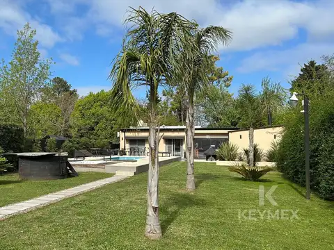 VENTA CASA QUINTA LOMA VERDE ESCOBAR 4 AMBIENTES