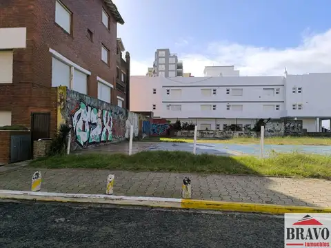 Paseo 103 bis y Avenida Costanera 100