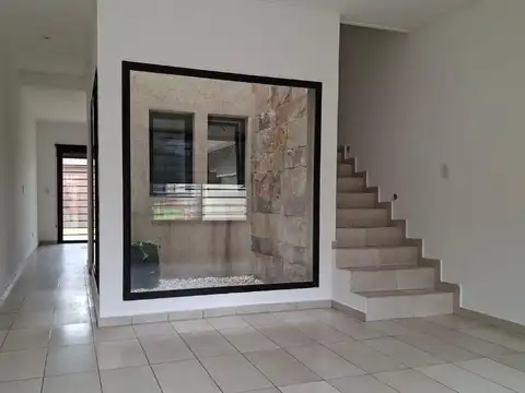 Casa en Alquiler de 2 dormitorios