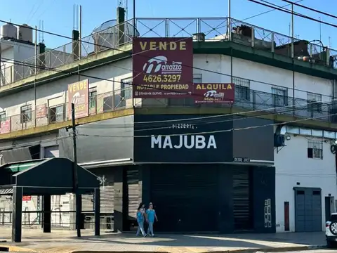Avenida Luro 5600, Piso 1