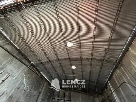 IMPORTANTE GALPON EN ALQUILER / VENTA - Quilmes Oeste