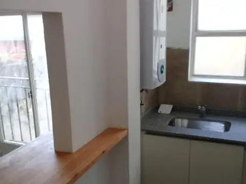 Valentin Gomez 2900, Piso 2