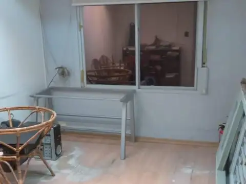 Local En pleno Avell. Ctro.