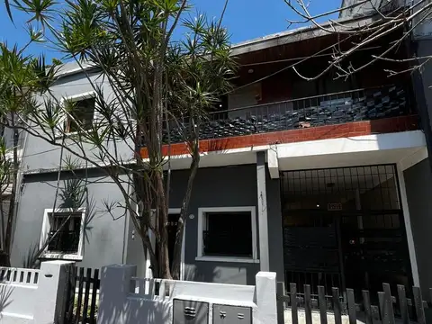 Casa en Venta en Olivos Maipu/Uzal, USD 178.000