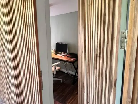 Casa 6 ambientes con 5 baños