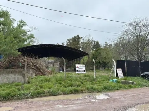 Terreno de 5000 m2 c/tinglado - Pilar (Ruta 25)