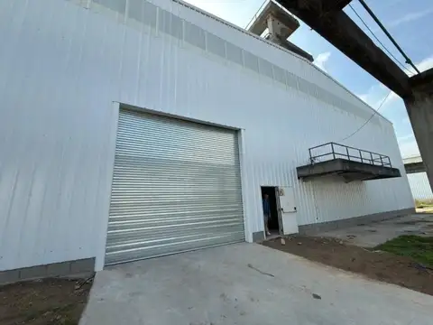 ALQUILER GALPON MORENO PARQUE INDUSTRIAL.