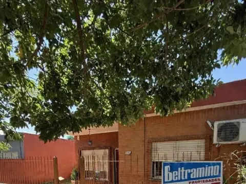 VENTA CASA 2 DORMITORIOS MERLO