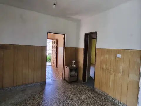 VENTA CASA 3 AMB C/ LOCAL