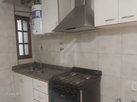 Depto Tipo Casa en Alquiler de Monoambiente