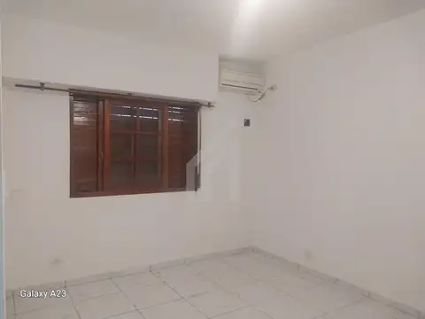 Depto Tipo Casa en Alquiler de 1 dormitorio