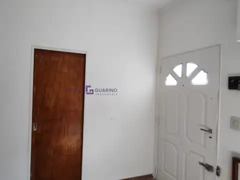 Depto Tipo Casa en Venta en Lomas Del Mirador, USD 90.000