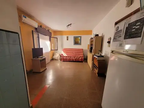 VENTA PH 2 AMBIENTES PARQUE CHAS