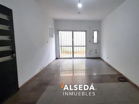 Casa en Alquiler en Rosario, $ 800.000