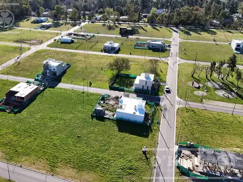 Barrio residencial La Vikkina - LOTE EN VENTA EN BERAZATEGUI DE 342 M2