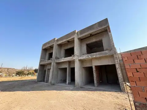 Tierra Mansa 100
