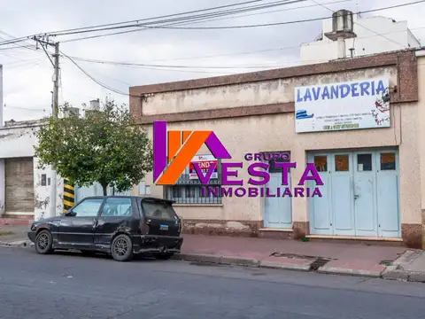 MARTIN CORNEJO 400-CASA+GALPON-VENTA-MACRO CENTRO 