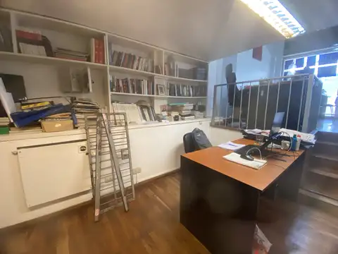 Local en Alquiler Via Púb.