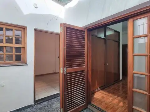 Depto Tipo Casa 2 ambientes con 1 baño