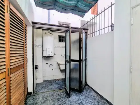 Depto Tipo Casa en Venta de 2 ambientes