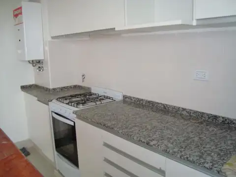 Departamento en Alquiler en Rosario, $ 600.000