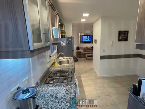 VENTA SEMIPISO 3 AMBIENTES, QUILMES.
