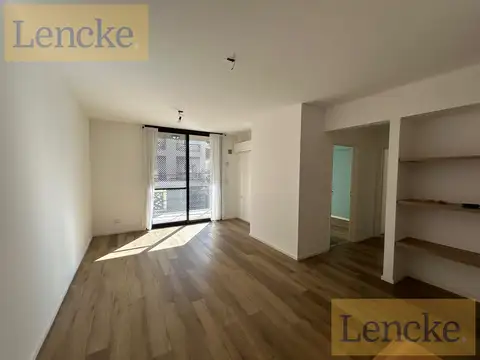 Departamento 3 ambientes 2 baños, con cochera, Tigre centro, en alquiler, edificio con parrilla