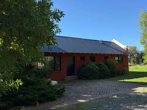 Casa en El Argentino, Luján