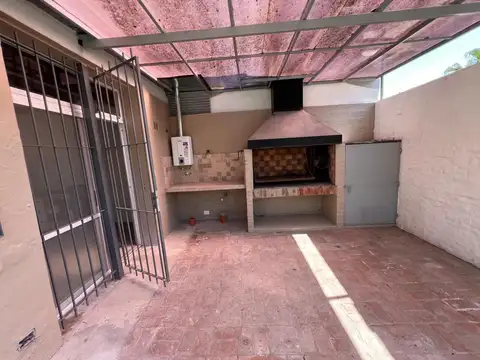 Casa en Venta en Manuel B Gonnet, USD 125.000