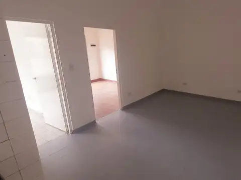 Alquiler casa tipo PH PB 3 amb. reciclado - Villa Ballester