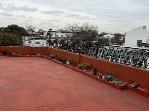 Avenida Bartolomé Mitre 1800