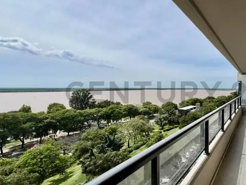 Venta piso exclusivo de 2 dormitorios con vista al río en Martin, Rosario