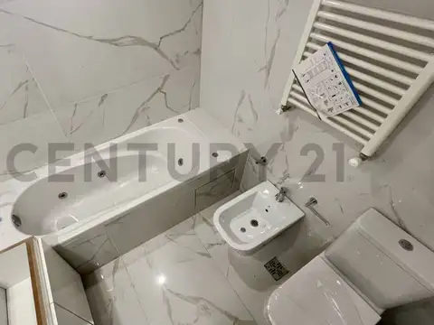 Departamento 4 ambientes con 2 baños