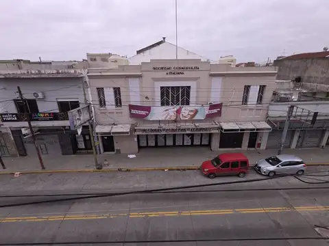 AV JUAN D PERON 3700, Piso PB