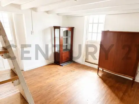 Venta PH 3 ambientes a reciclar con terraza y entrepiso