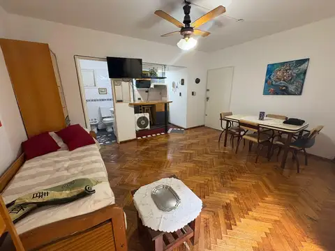 ALQUILO HERMOSO MONO AMBIENTE CON PATIO EN PARQUE CHACABUCO