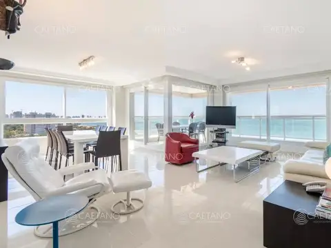 Venta apartamento 3 dormitorios en playa mansa mansa Punta del Este