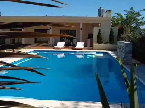 Quinta en Venta en Lobos, USD 105.000