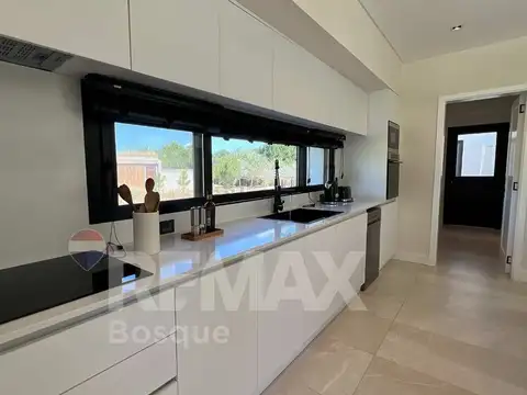 Casa en Venta en Barrio Marítimo 1, USD 990.000