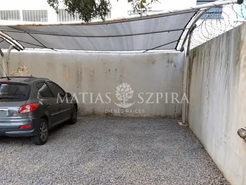 Cochera en Castelar Norte