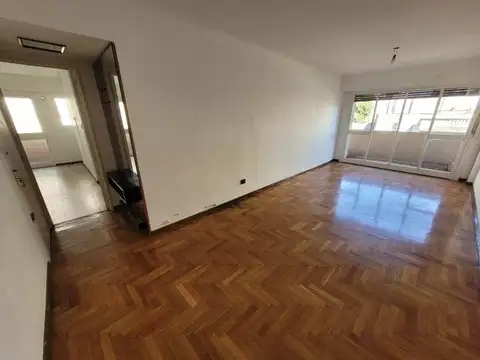 Luis María Drago 300, Piso 3