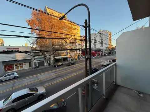 Depto Tipo Casa en Alquiler de 2 ambientes