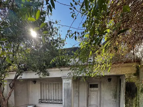 CASA/TERRENO EN VENTA 4 AMBIENTES SAN FERNANDO