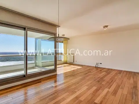 Departamento en Alquiler de 3 dormitorios