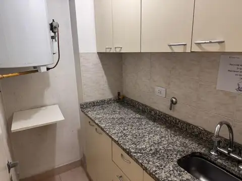 Av. Santa Fe 2644  1°A