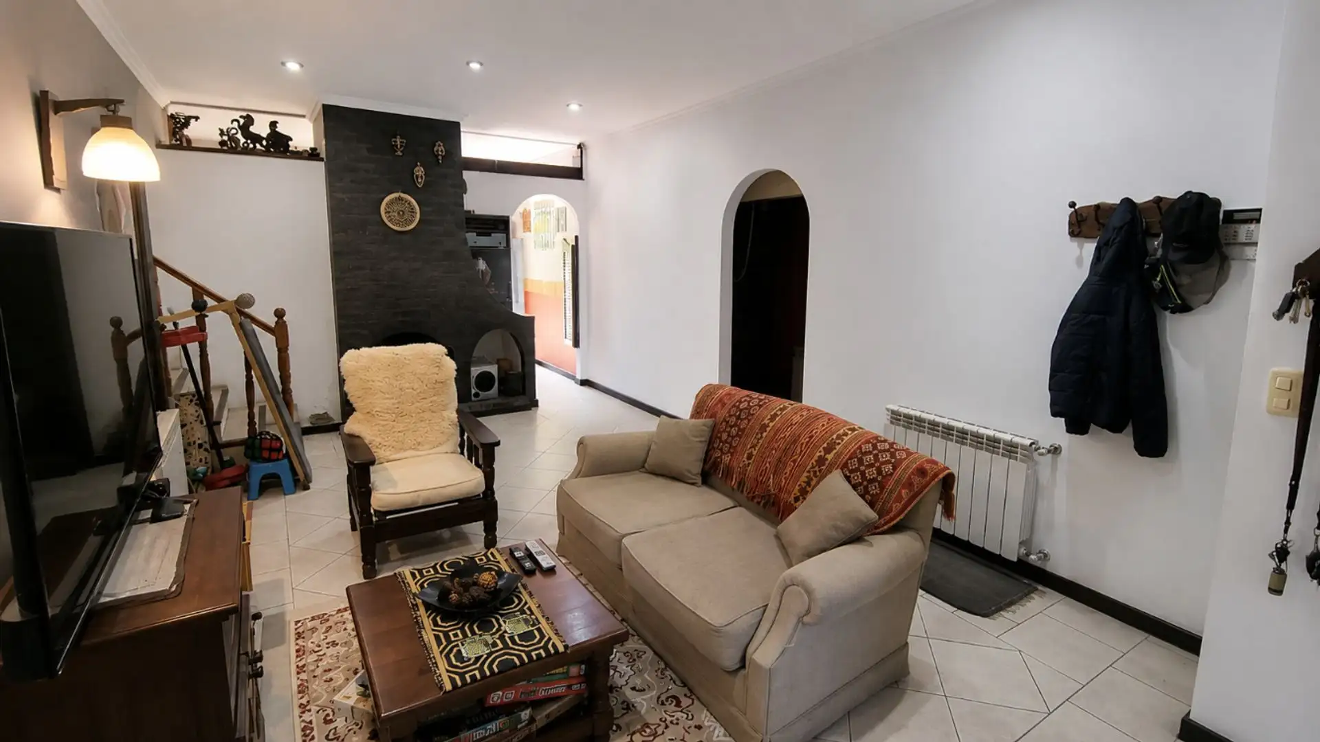 VENTA Casa 5 ambientes parque quincho en Caisamar