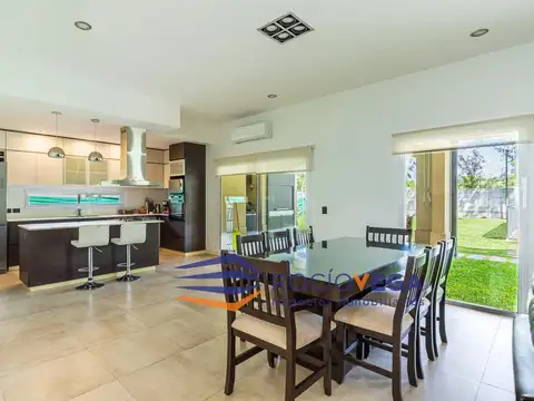 Casa en Venta 1 año