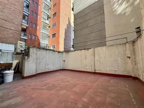 Depto Tipo Casa en Venta en Flores, USD 120.000